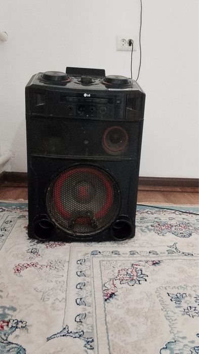 Муз центр лж1000ват