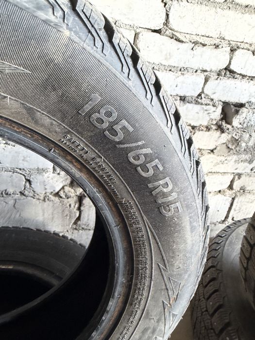 Продам две шины r15 185/65