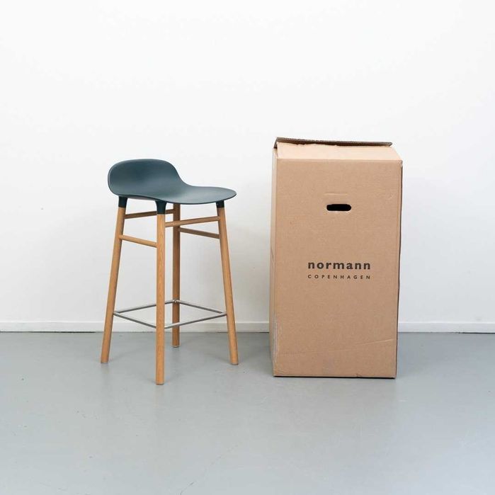 Табуретка „Normann Copenhagen“, дизайнер: Саймън Легалд