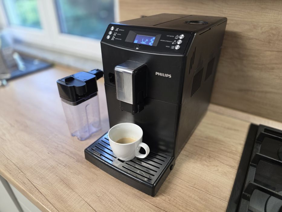 Espressor Philips EP3550 aparat automat cafea espresor saeco