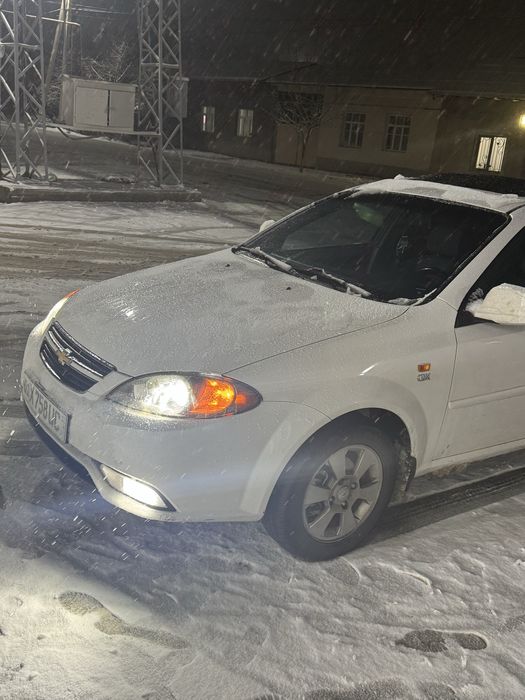 Lacetti jentra qilingan 1.6 A/T 2013