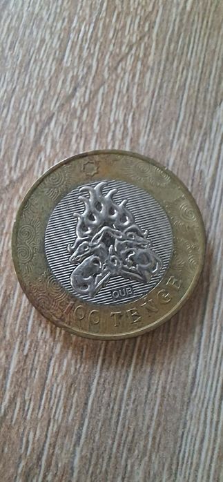 Продам монеты 100,200,1000