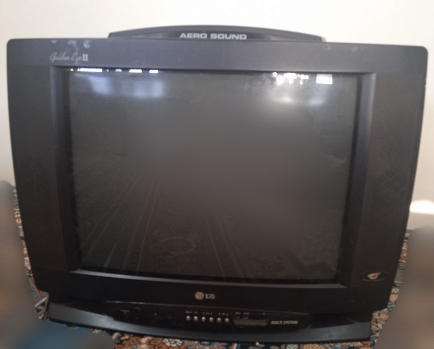 Телевизор LG б/у