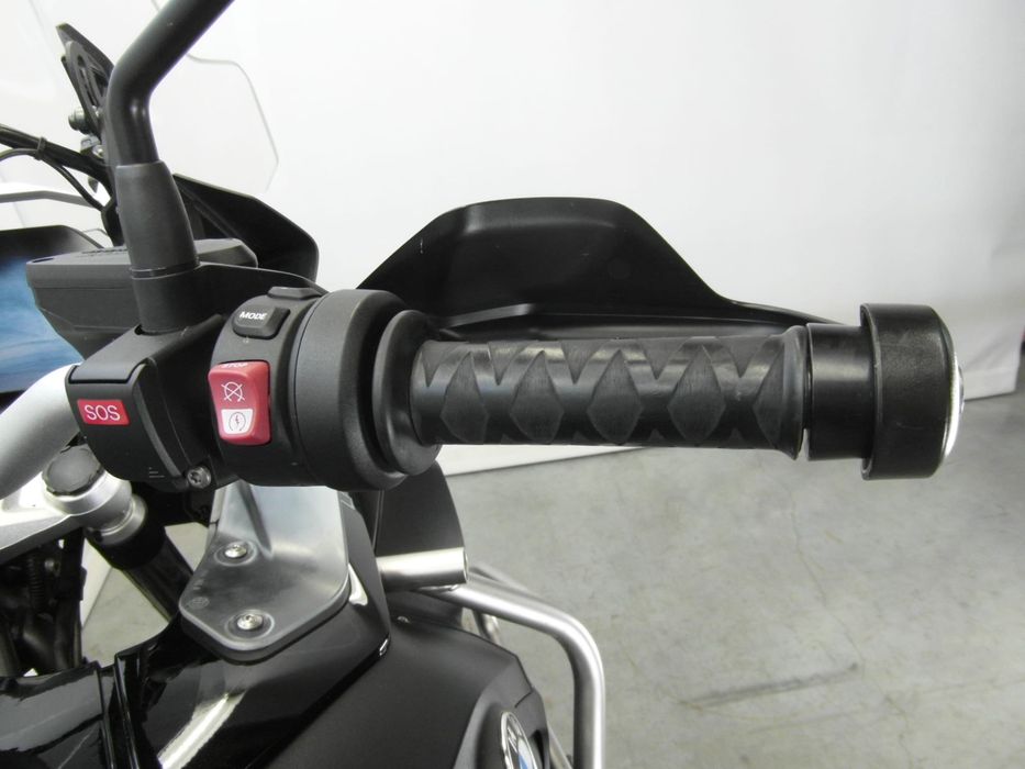 BMW R1200GS adventure Triple Black TFT