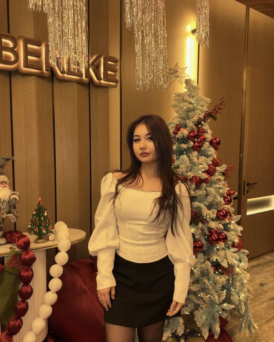 кофта белая вечерная