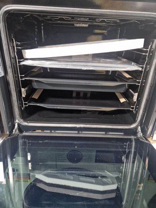 Фурна за вграждане с плот Gorenje