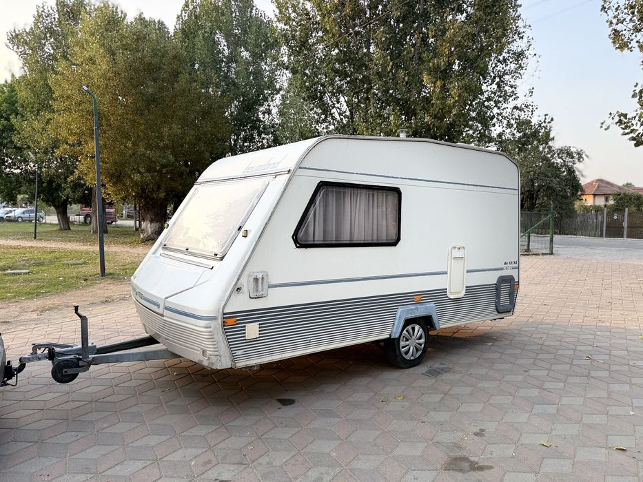 Rulotă Beyerland Vitesse de LUXE 380/2 (1993) – Ușoară și compactă, perfectă pentru 2/4 persoane