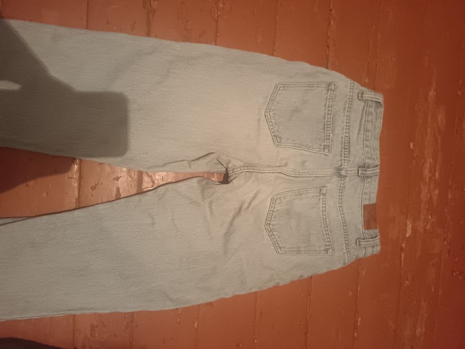 Продам джинсы нн