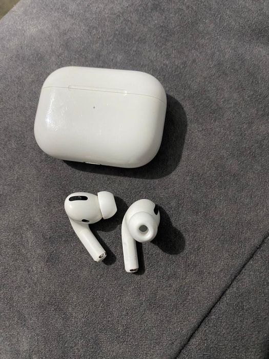 Оригинал airpods pro новые