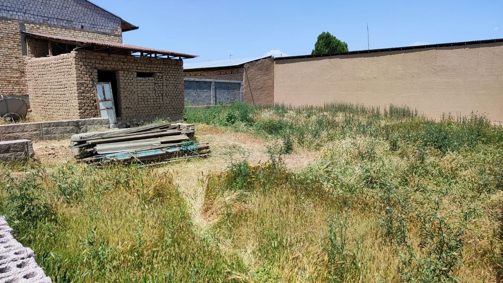 Земельный участок