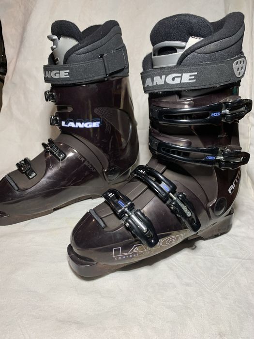 Горнолыжные ботинки