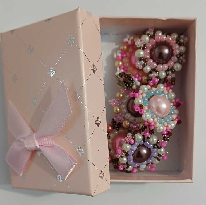 Bratara unicat din margele