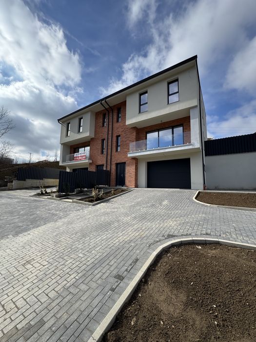 Unitate duplex de vanzare 190mp utili