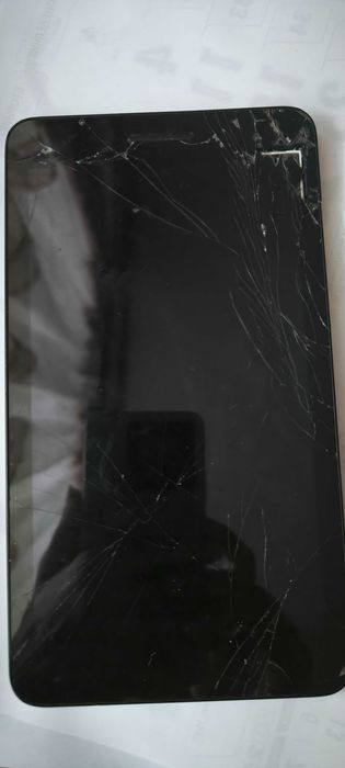 Разменям 3 бр.телефони за SamsungE330,X460,X660,C270,X510