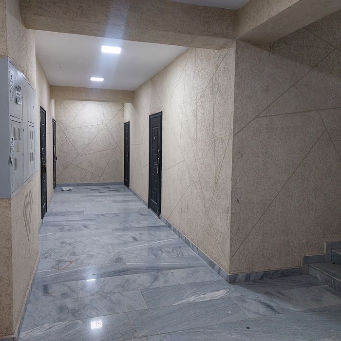 Продаётся квартира. Метро Олмос. Своя новастройка  2(3) х комнатная 53