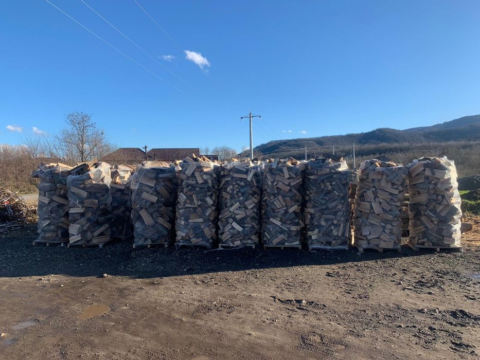 Duc la domiciliu  lemne de foc