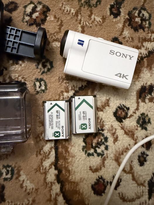 продам камеру sony x3000