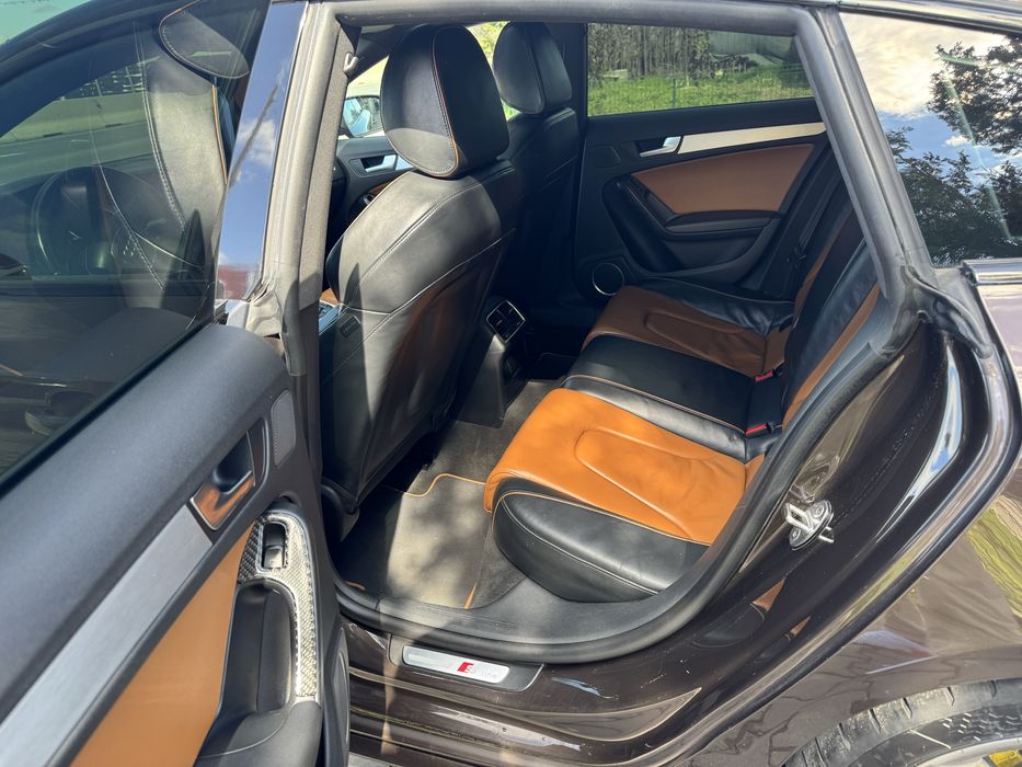 Audi A5 2012, maro,  fac si schimb se mai lasa la pret