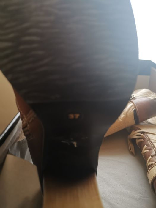 Дамски ботуши  номер 37