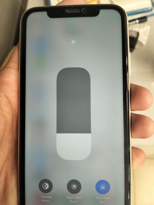 iPhone 11 продаю