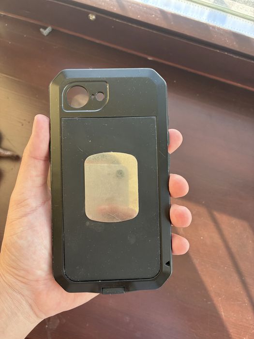 Чехол на IPhone 16е- 17е