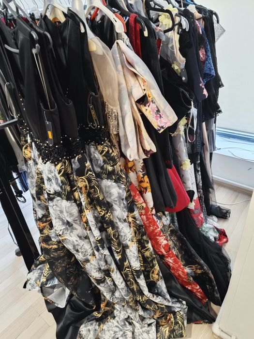 Rochii dama,fuste,bluze, pantaloni, noi cu eticheta