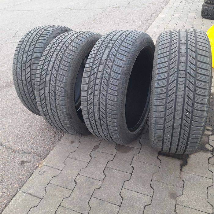 Гуми 245/45R19 continental зимна