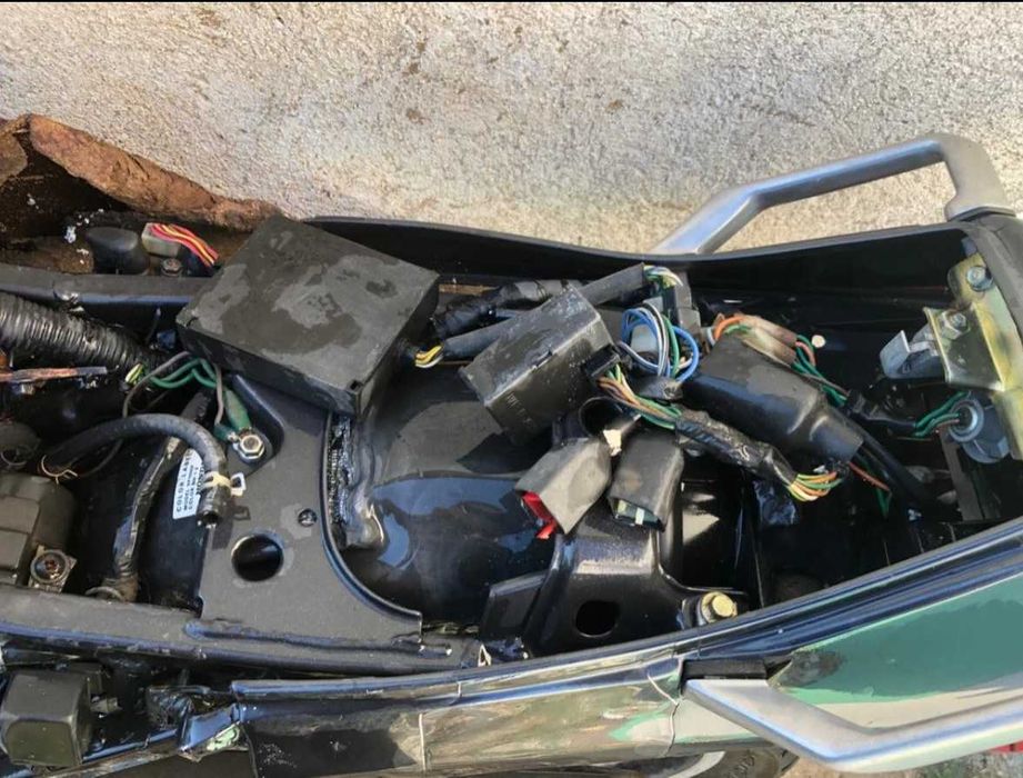 Мотор HONDA VF 1000 F2 1985 само на части