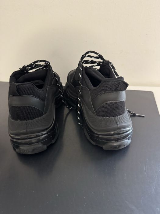 Balenciaga Triple S 42