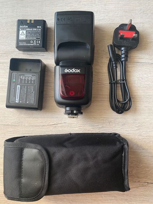 Светкавица Godox V 850