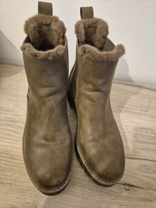 Ghete cu blanita