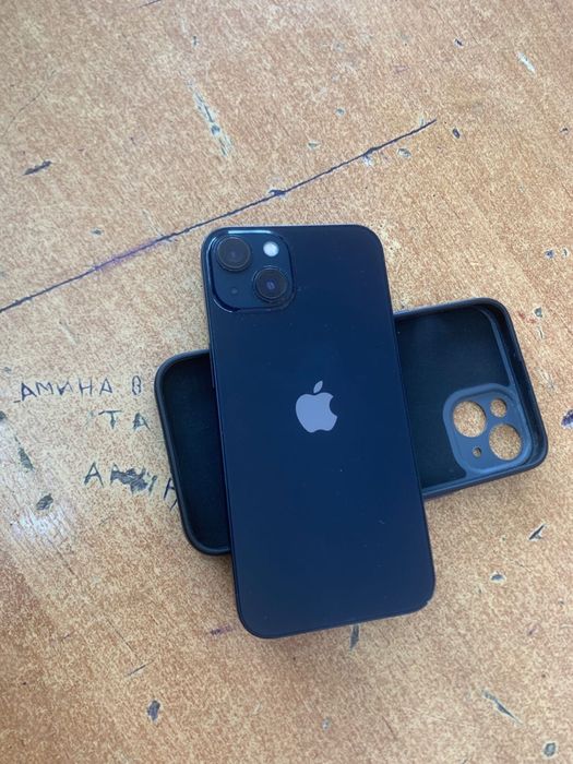 Продам айфон 13 256 гб