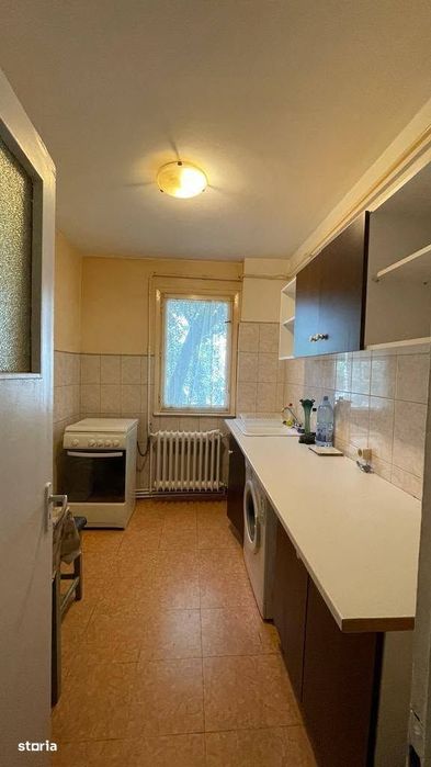 Ofertă nouă! Închiriere-apartament 3 camere, Podu Roș Poșta