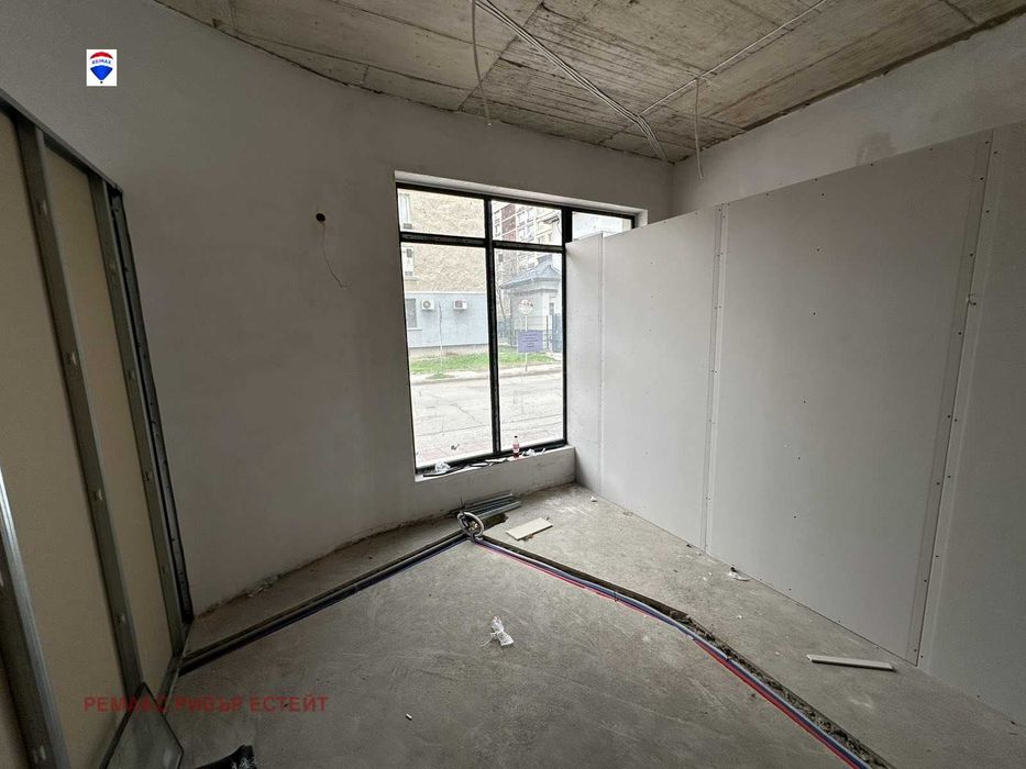 Продава се Офис в Русе, Широк център - 75 кв.м за 1200 €/кв.м - Снимка #6
