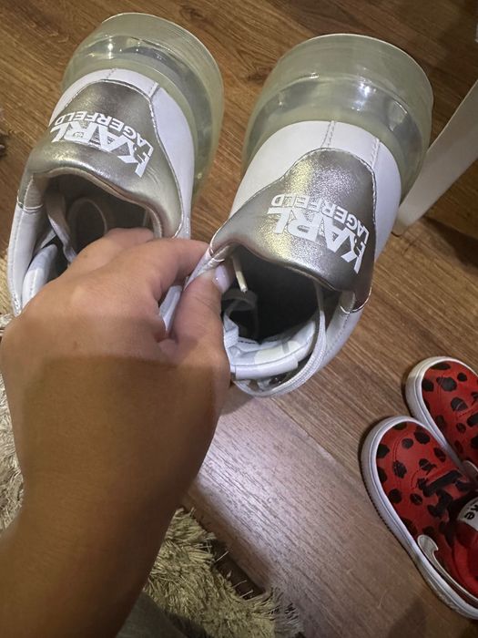 Sneakersi Karl Lagerfeld Kapri