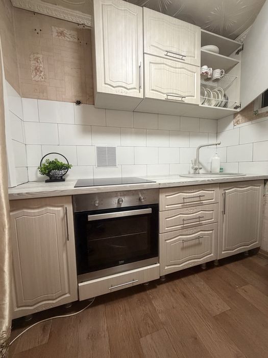 Продам кухонный гарнтитур