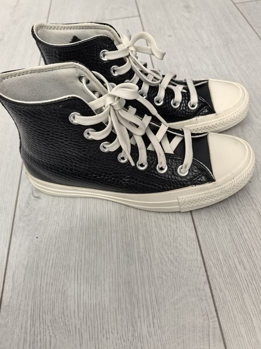 Tenisi Converse All Star inalti, marime 36, 22,5cm, purtati o singura