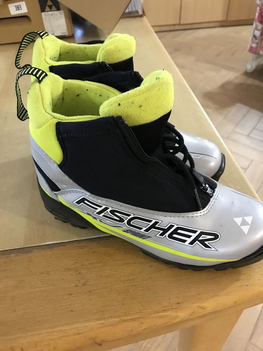 Ботинки для беговых лыж Fischer
