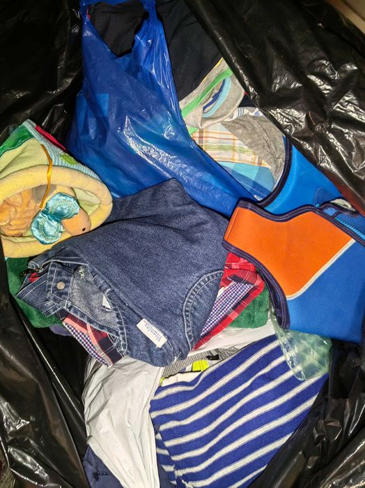 Vând saci haine bebelus scaun masina cadita oliță ham port bebe jucari