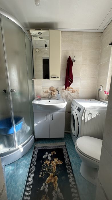 Продается дом с земнльным участком