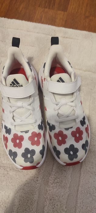 Adidas fete / copii