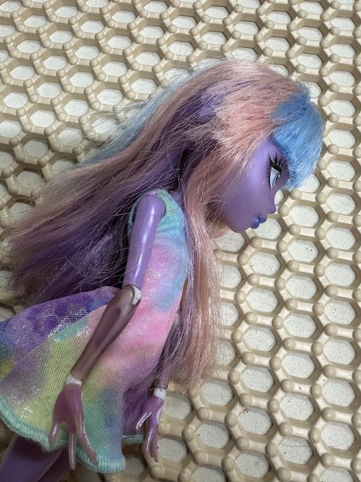 Продам  куклу монстр хай!