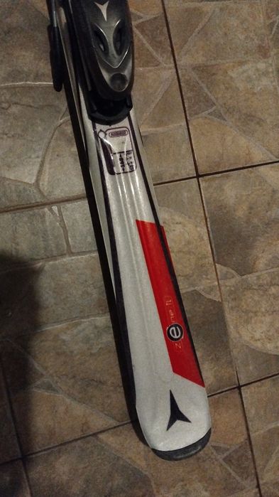 Schiuri Atomic 168 cm