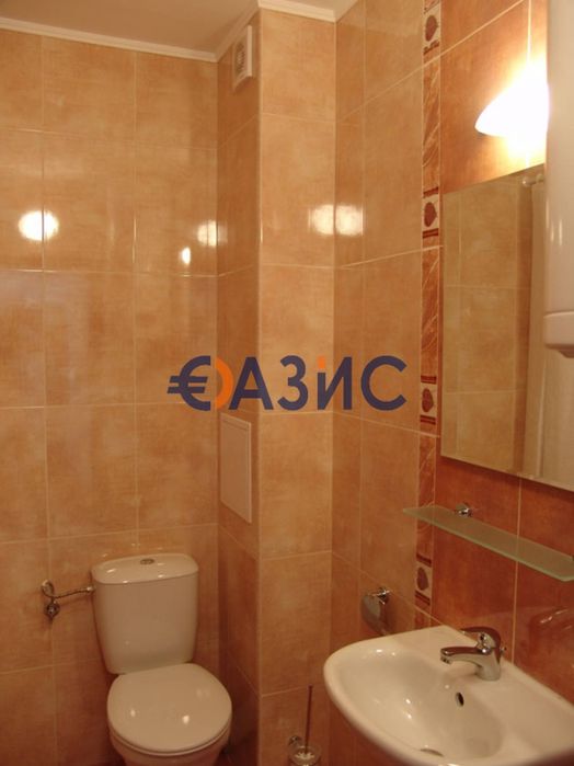 Продава се Двустаен апартамент в к.к. Слънчев бряг - 60 кв.м за 1115 €/кв.м - Снимка #7