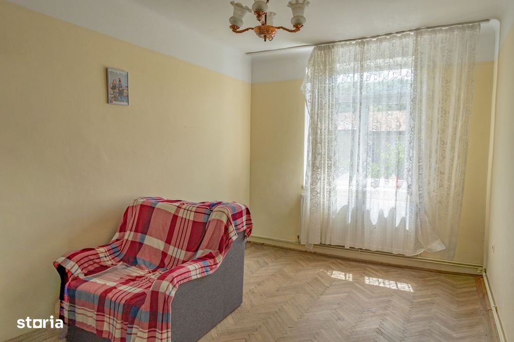 2 camere la 28.000€ + separat, garaj in spate