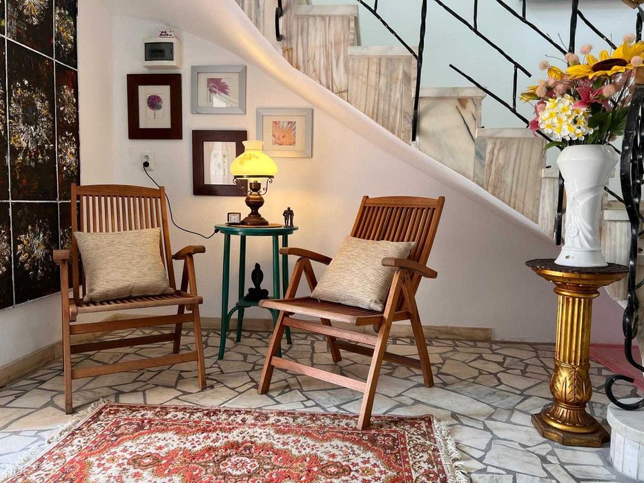 VIND Casa zona centrala P+1E+Garaj+Demisol Tehnic