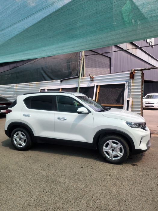 Kia Sonet 2025 yil