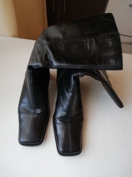 Cizme negredin piele captusite, cu toc, marimea 40 (27 cm)