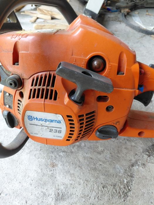 2 drujba Husgvarna 236 și tot ce se vede