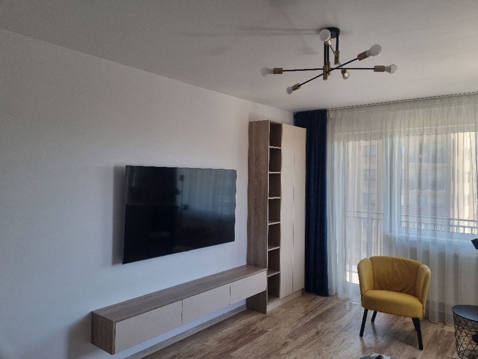 Apartament 3 camere  | 2 băi | Balcon | Parcare | Cartier Tractorul